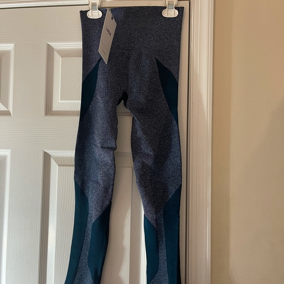 LNDR leggings - Picture 7 of 12
